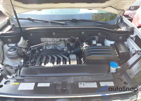 2018 Volkswagen Atlas 3.6L V6 Se/3.6L V6 Se W/Technology из США, поврежденный, VIN 1V2LR2CA0JC520538